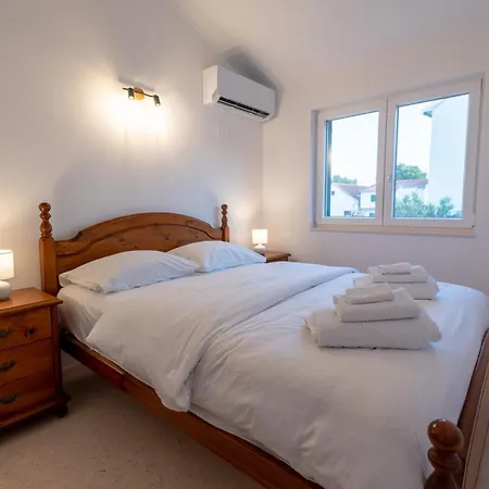 Apartament By The Sea Žaborić