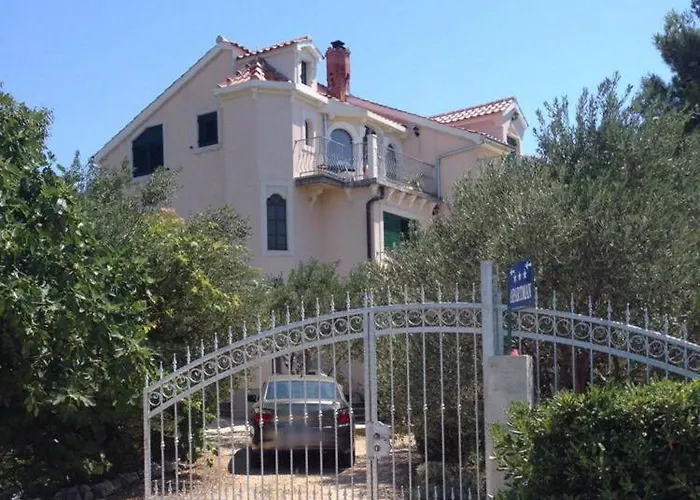 By The Sea דירה ז'אבוריץ'