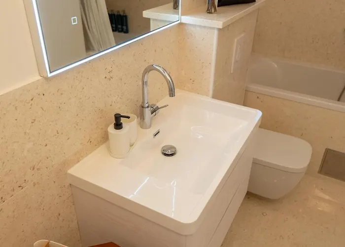 Apartament By The Sea